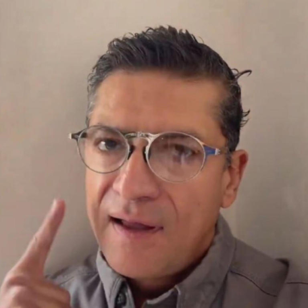 Humberto Padgett deja el periodismo por amenazas contra él y su familia