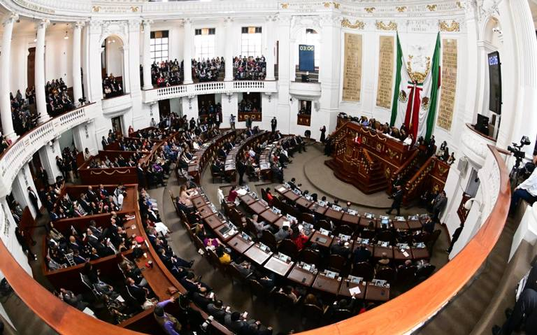 Diputados locales presentan iniciativa para facilitar la comprensión de instrumentos legislativos entre la ciud adanía