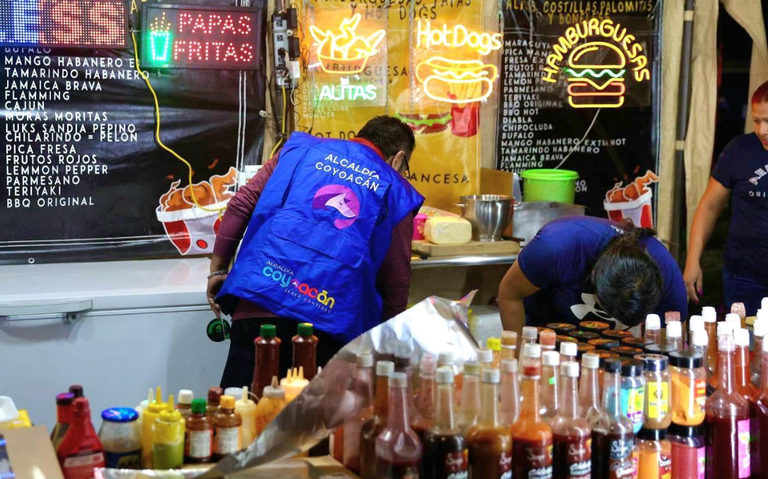 Alcaldía de Coyoacán exige que se penalice la venta de micheladas en la calle
