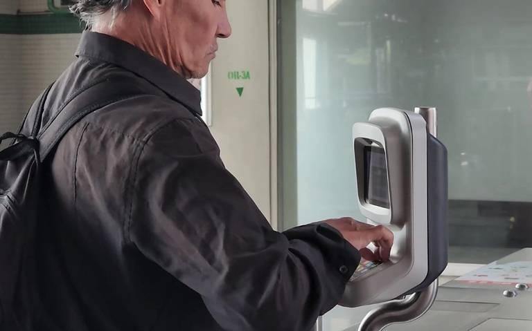 Ya se puede pagar el boleto del camión con tarjeta bancaria