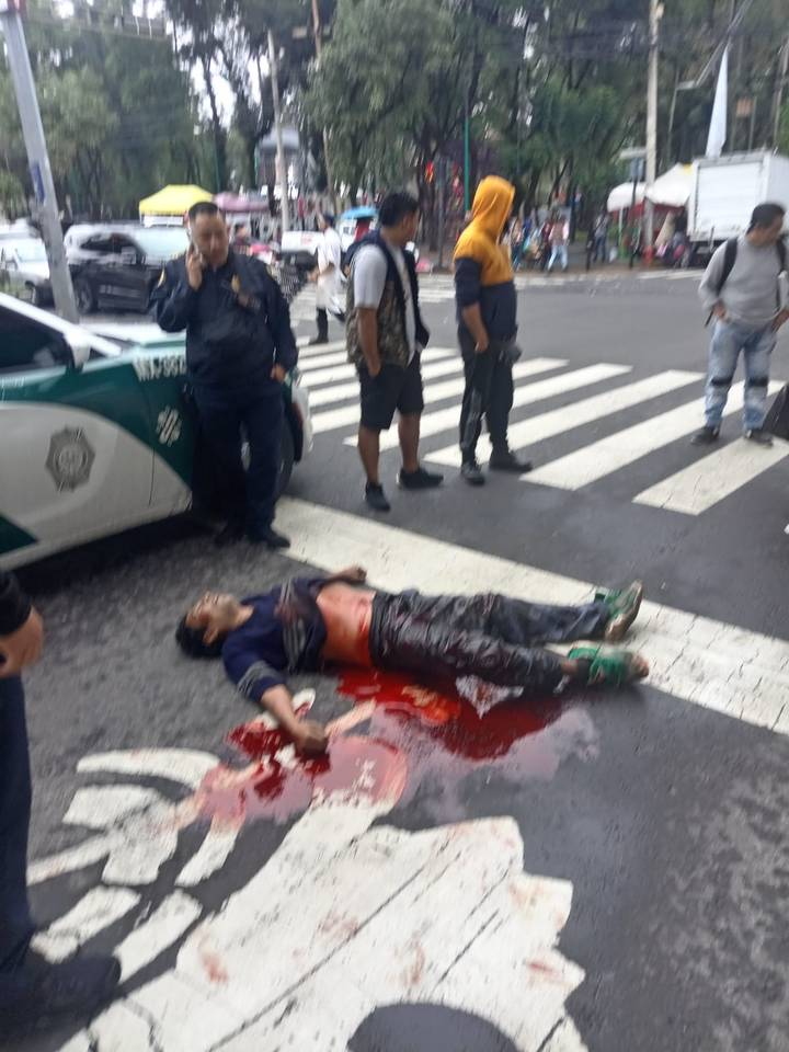 Un muerto y dos lesionados es el resultado de una trifulca callejera en la Popular Rastro