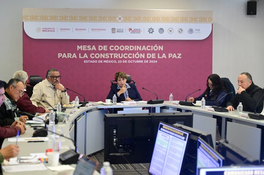 Encabeza Gobernadora Delfina Gómez Álvarez la sesión número 200 de la Mesa de Coordinación para la Construc ción de la Paz del Estado de México