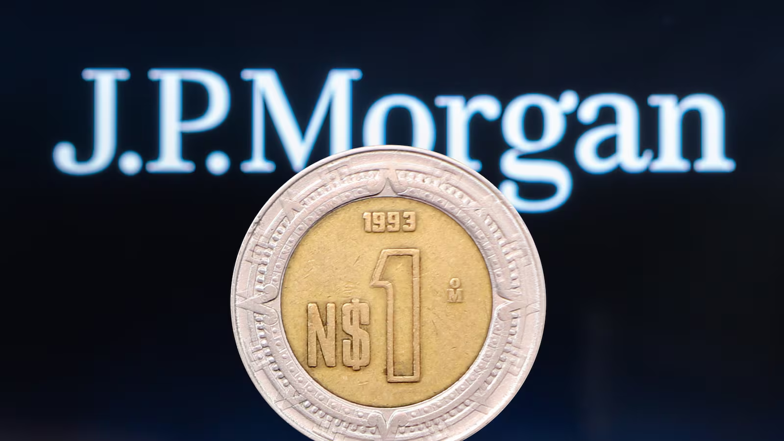 Las próximas elecciones en EU no afectara a la depreciación del peso: JP Morgan