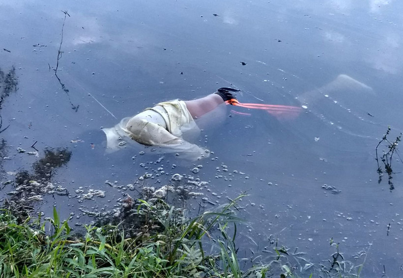 Encuentran cadáver flotando en el canal de la Compañía de Chalco