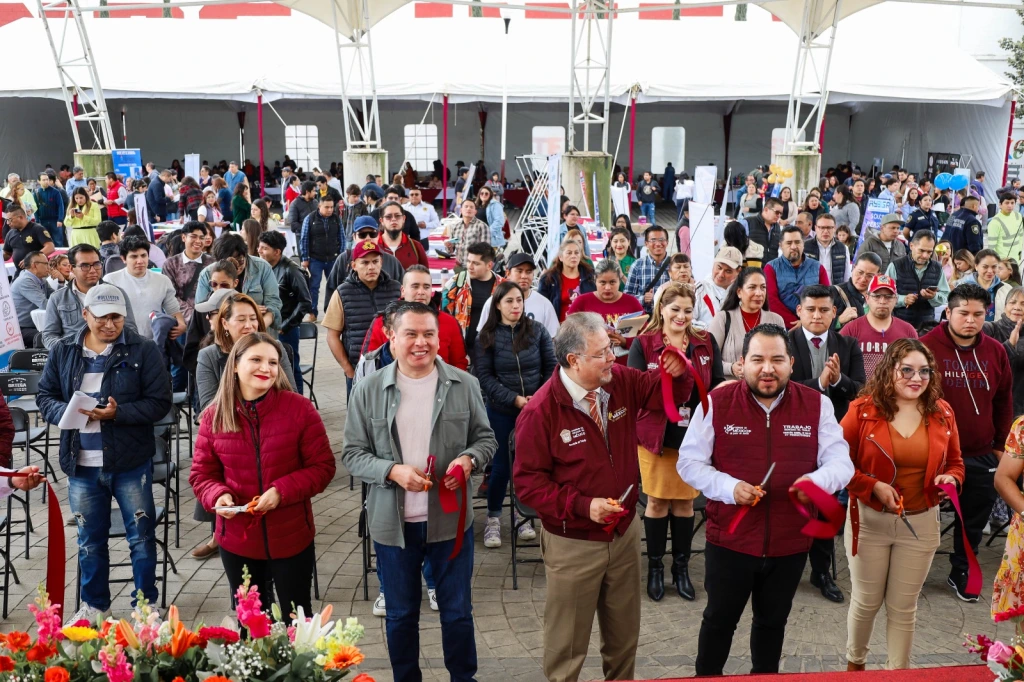 800 Plazas se Ofertaron Durante la Feria del Empleo Texcoco Edoméx 2024
