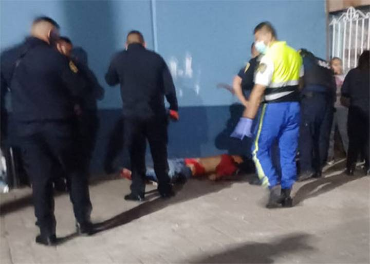 Ejecutan a sujeto dentro de una vecindad en la Doctores