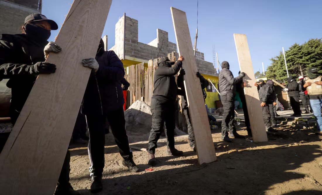Autoridades capitalinas y federales aseguran madera ilegal en Tlalpan