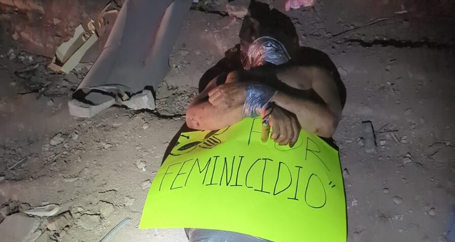 Dejan cadáver con un mensaje intimidatorio en Ixtapan de la Sal
