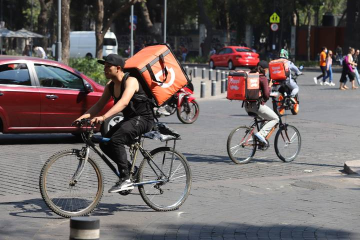 Conductores y repartidores de plataformas digitales rechazan propuesta de Reforma Laboral