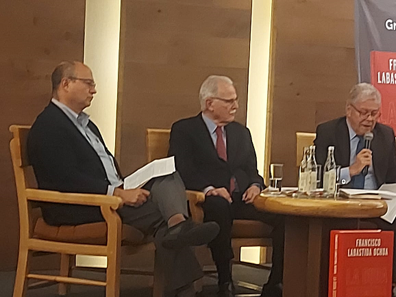 Los dilemas de la política en “La Duda Sistemática” de Francisco Labastida Ochoa
