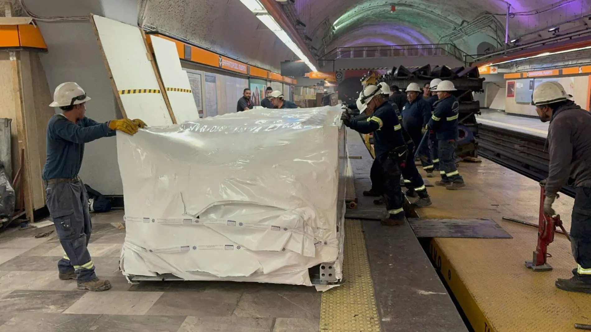 Destinarán más recursos a las alcaldías de la CDMX y al metro para 2025