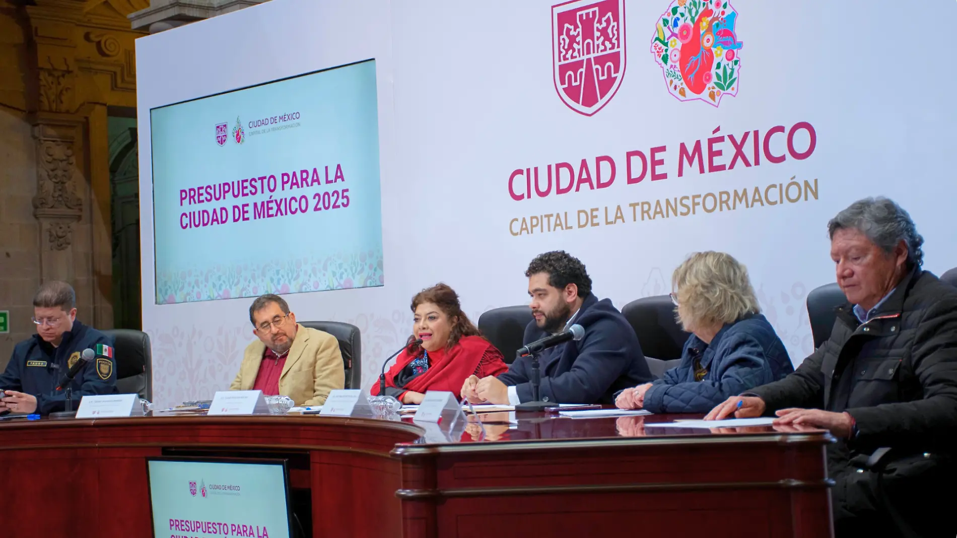 A tres meses de su gestion, Brugada aun tiene muchos pendientes