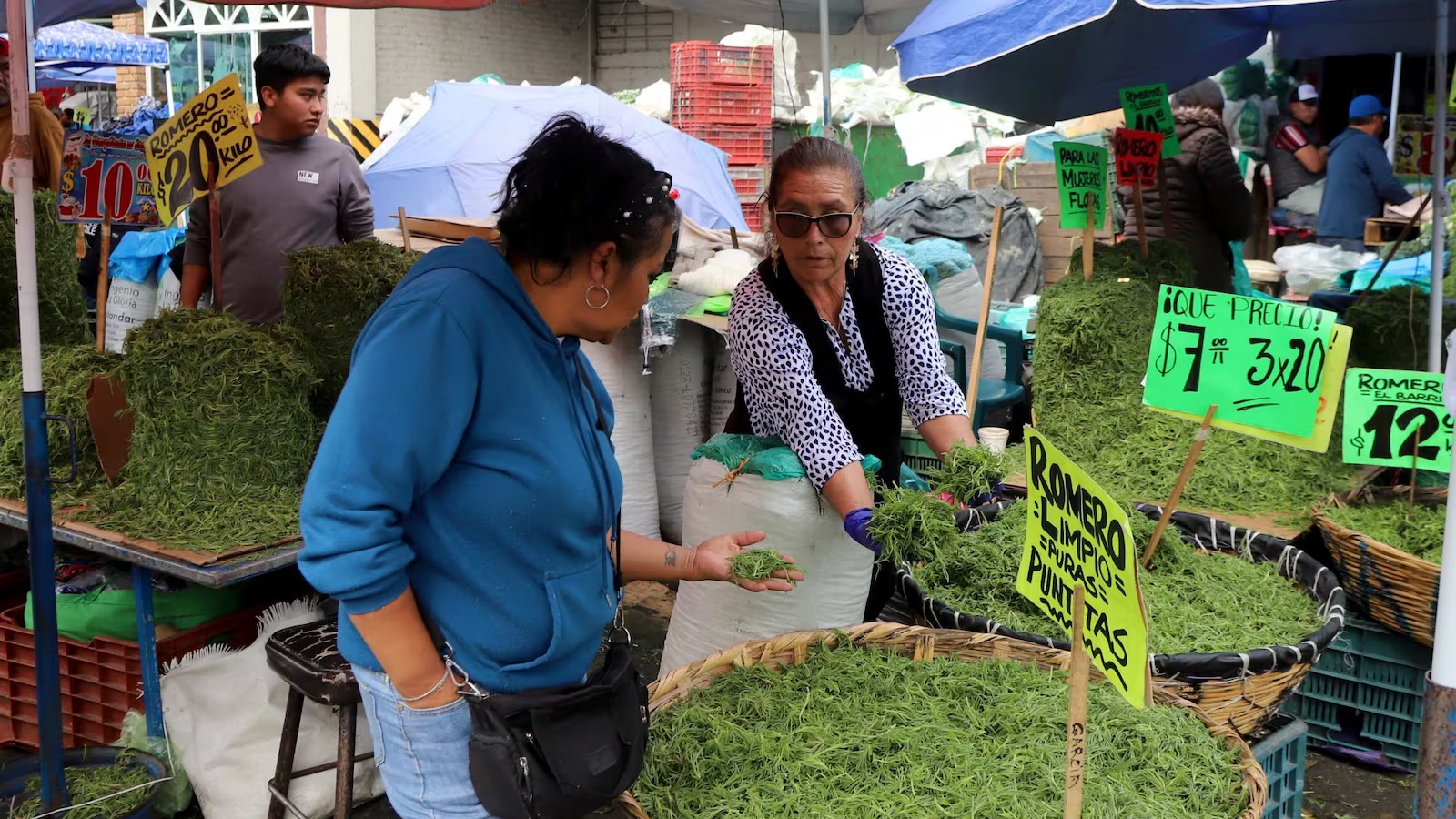 Desacelera la inflación por tercera semana consecutiva