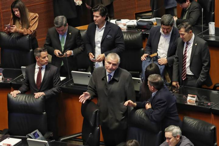 Senado aprueba la nueva Ley Federal de Derechos de Cobros 2025