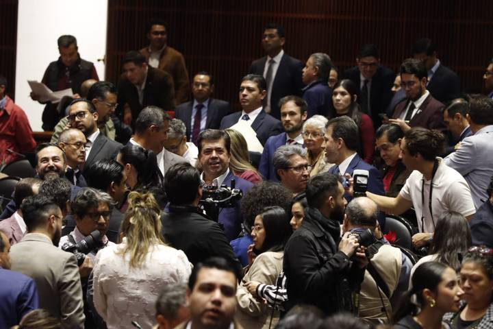 Diputados aprueban el uso de los vapeadores, cigarros electrónicos y el fentanilo