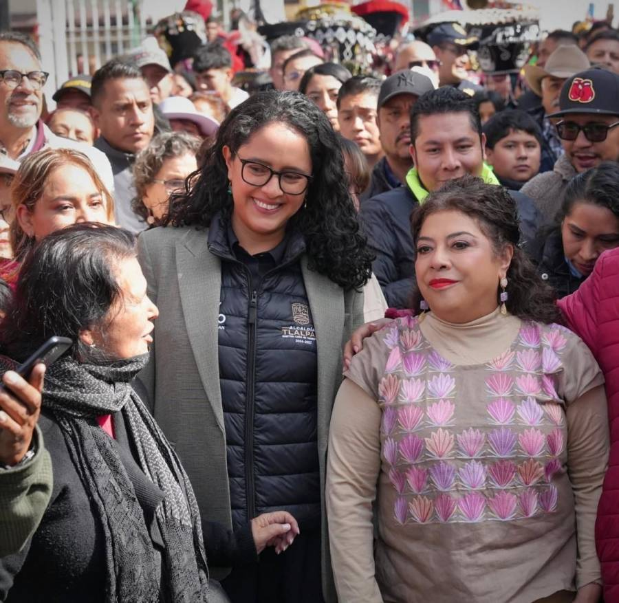 Rugada y Gaby Osorio apoyan a la población de Parres en Tlalpan