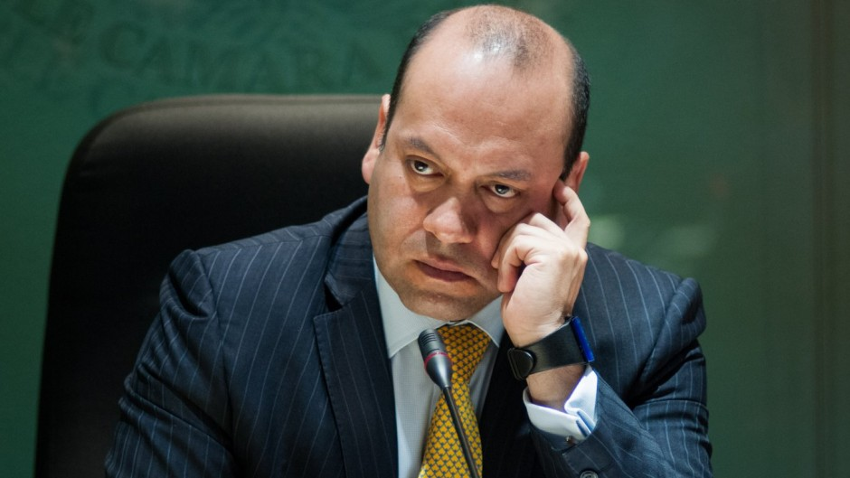 Coordenadas Políticas/Martín Aguilar/Todo cabe en un jarrito