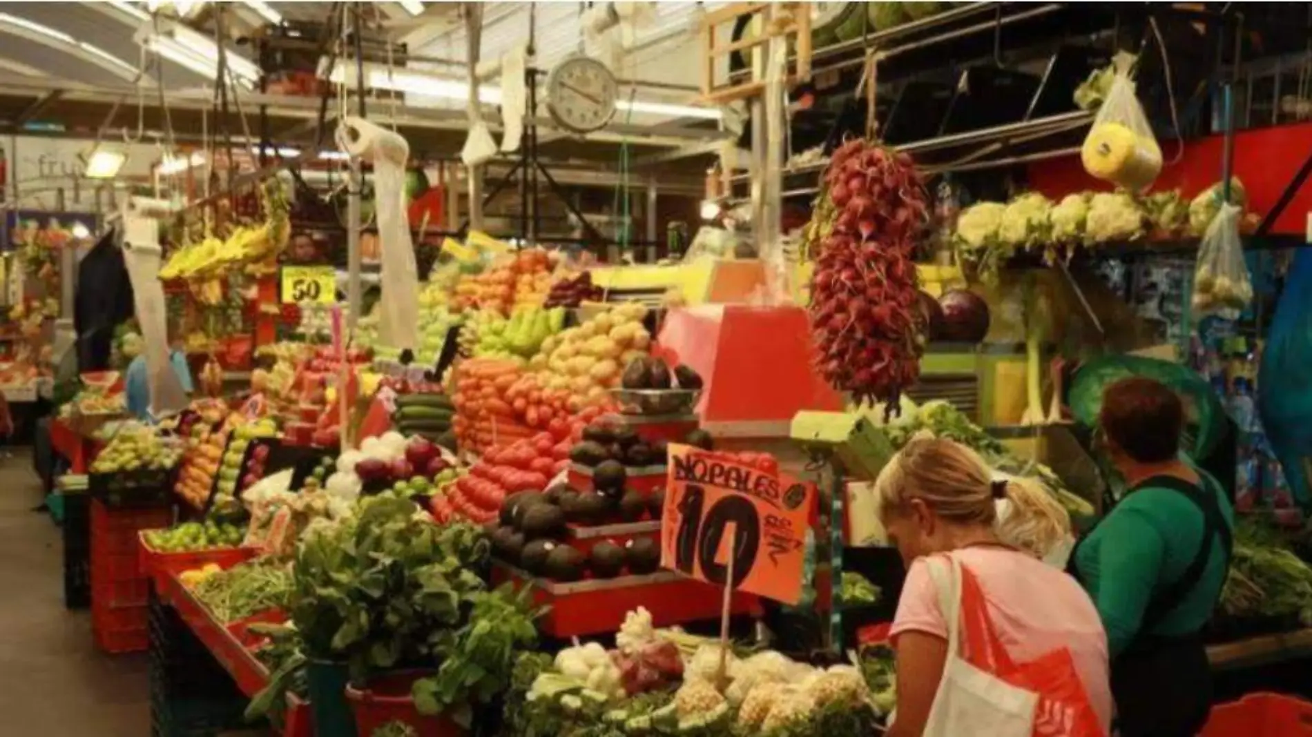 Continúan el alza de precios a productos de la canasta básica cuyo valor es de ml 916 pesos