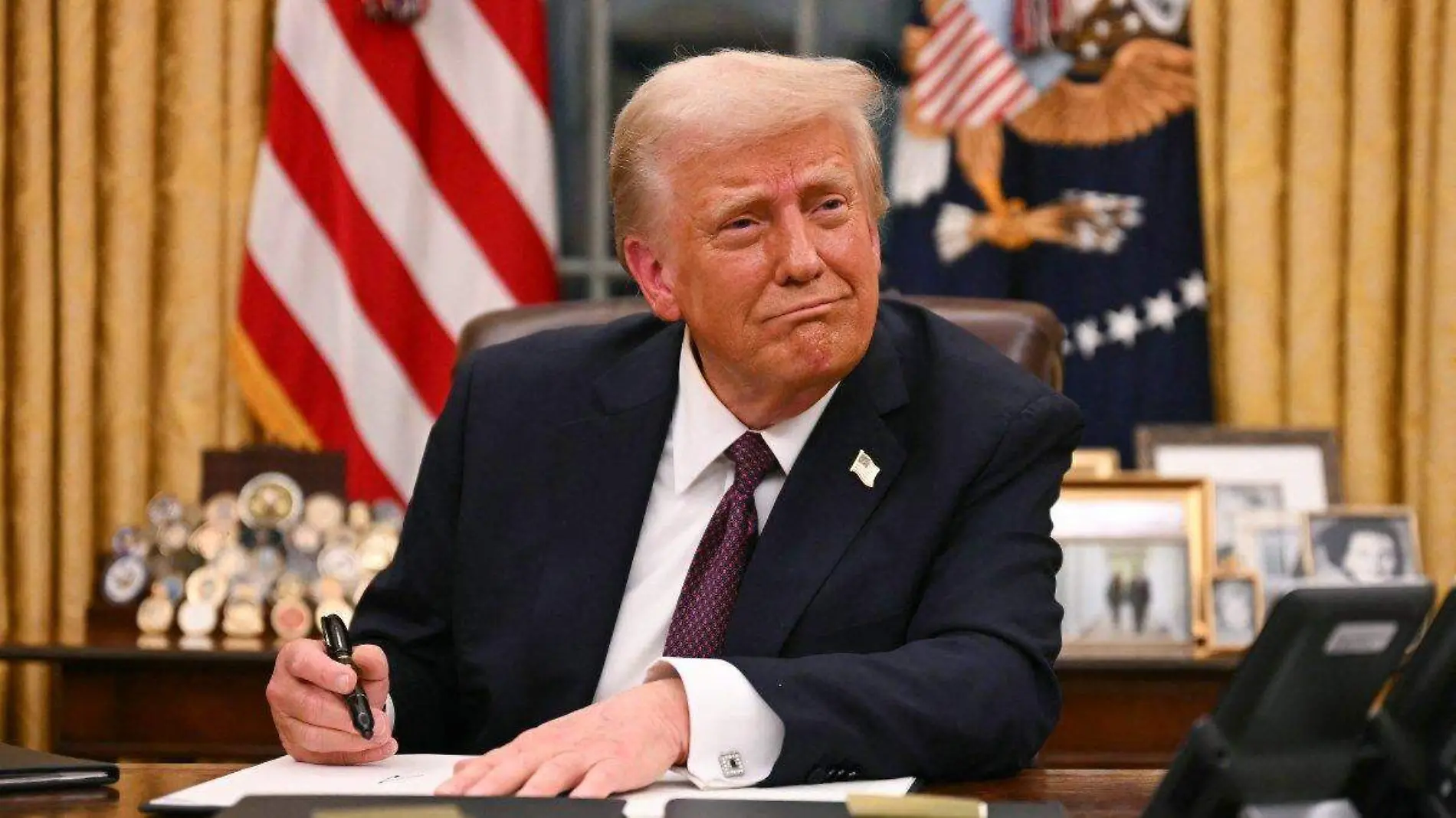 Trump aplicará aranceles del 10% a China por flujo de fentanilo