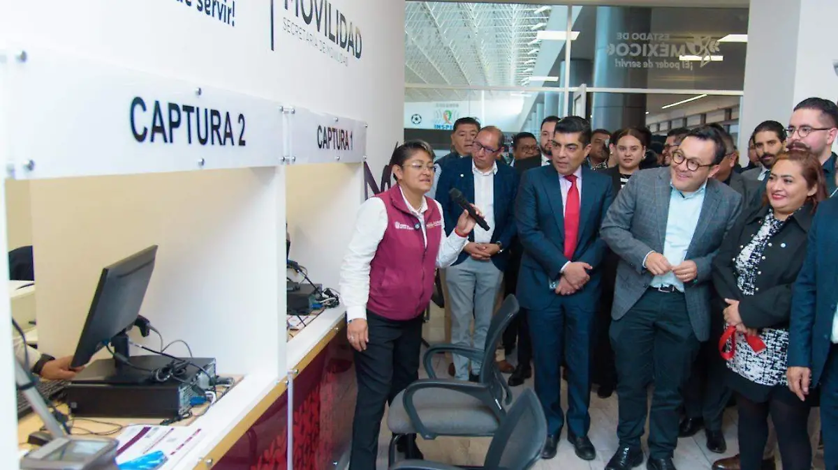 Se han emitido 300 mil nuevas licencias permanentes en dos meses: García Nieto