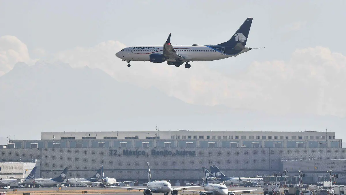 EU nunca pidió autorización para sobrevolar el espacio aéreo mexicano: Segob