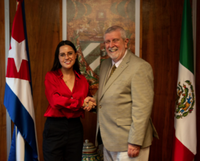 Valija Diplomática/ “Único objetivo del bloqueo destruir la Revolución: Marcos Rodríguez Costa y Diana Bar ragán Sánchez