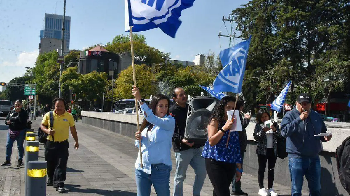 Panistas advierten que los ahorros del INFONAVT de los trabajadores están en riesgo