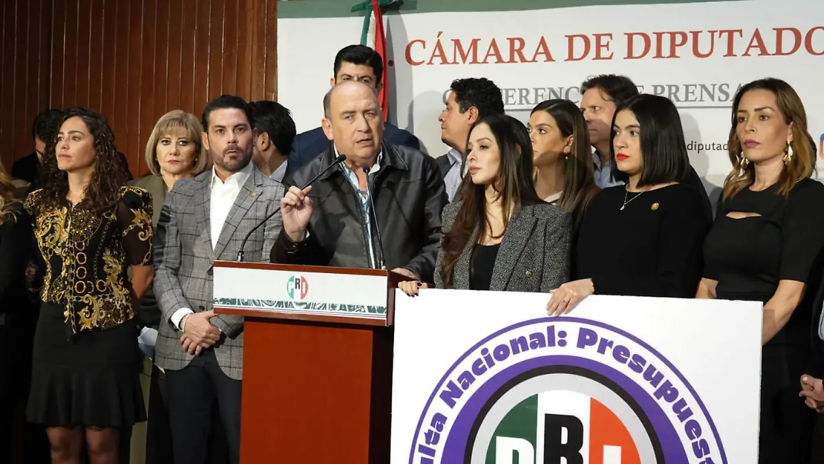 Política de abrazos y no balazos provocó que EU sancionará a México con 25% de aranceles: PRI
