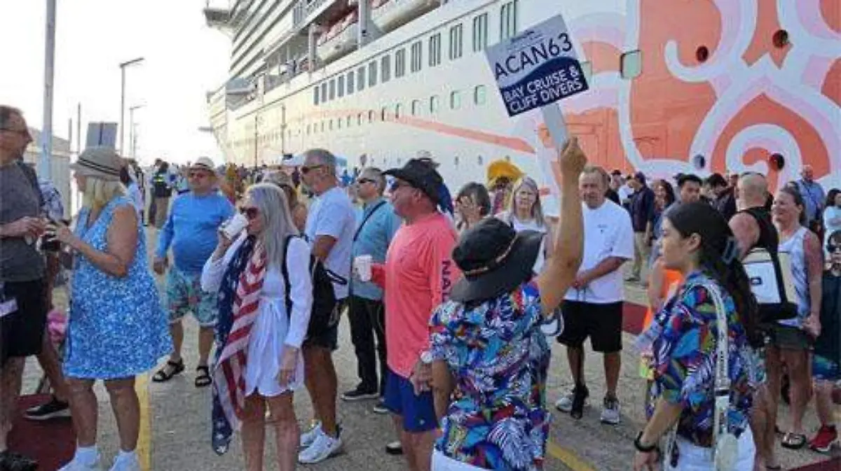 Alcanza Acapulco ocupación hotelera del 91.8% durante el primer de semana largo del año