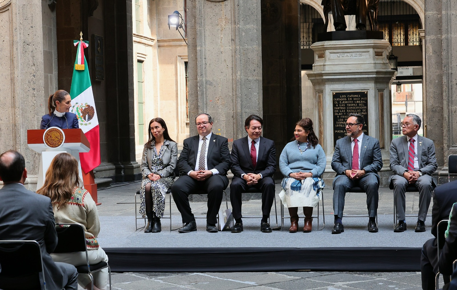 Brugada se congratula por la eliminación del examen del Comipems y la firma de adhesión