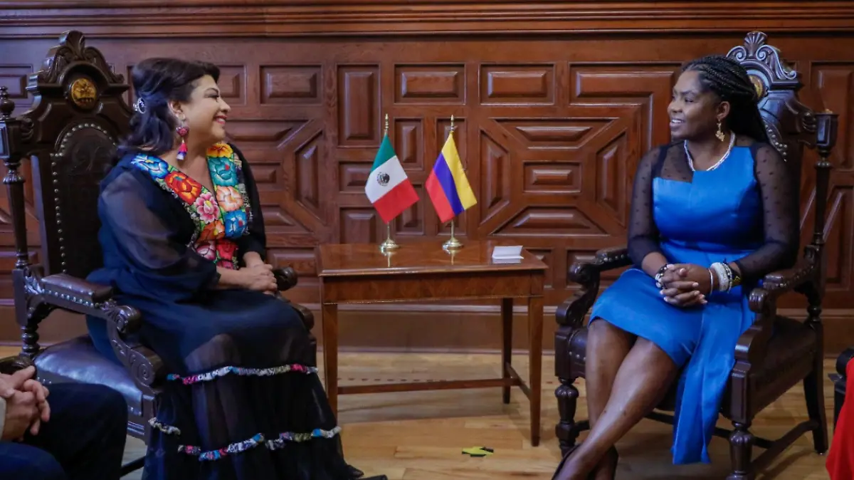 Brugada entrega las llaves de la CDMX a Francia Márquez, vicepresidenta de Colombia
