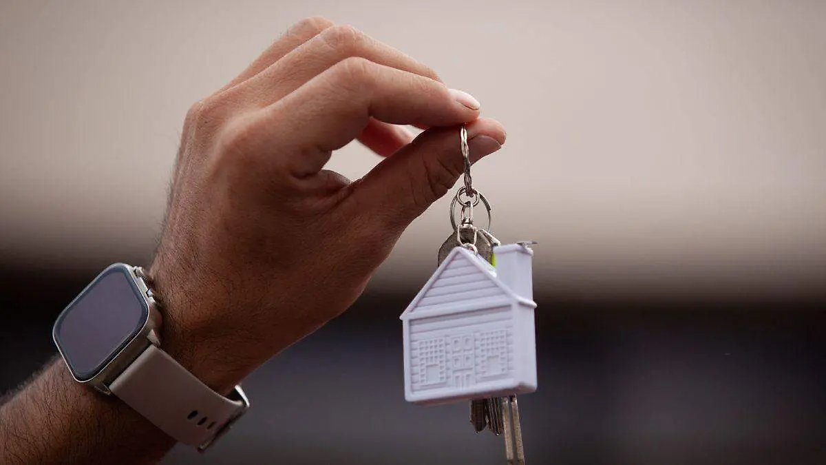 Gobierno del Edomex apoyará a jóvenes y a ancianos para mejorar o construir una vivienda
