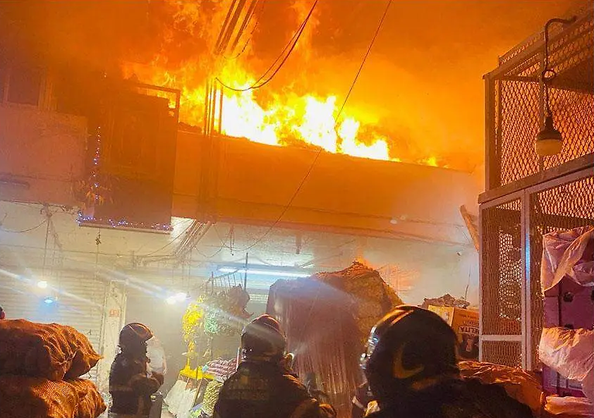 Bomberos sofocan incendio en la CEDA, sin lesionados ni muertos
