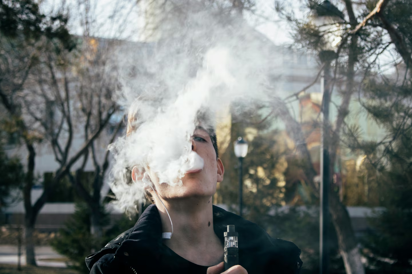 Prohibir no elimina el vapeo, lo fortalece: ANPEC