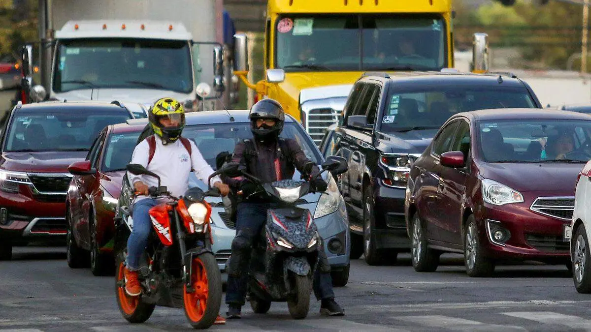 Diputados mexiquenses propone descuentos en la tenencia para motociclistas que usen casco