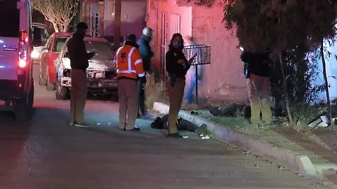 Ejecutan a una pareja en calles de la colonia La Era en Naucalpan