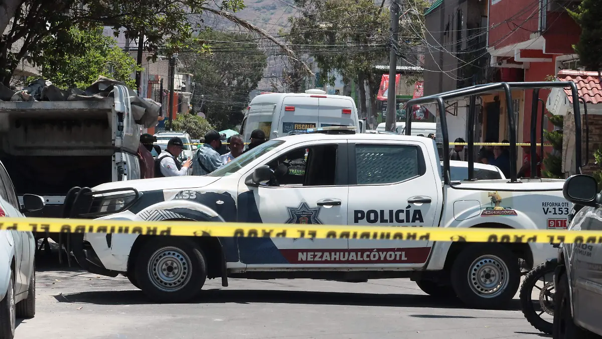 Ejecutan al seudo líder transportista en Neza