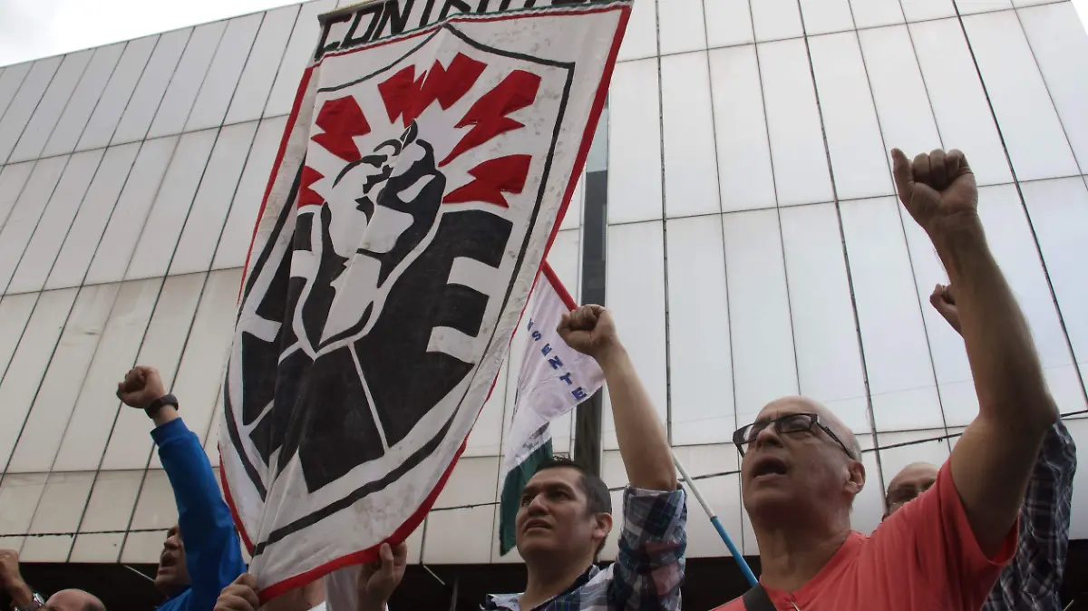 SME denuncia que el FAU que encabeza el ex dirigente, Rosendo Flores, alista un duro golpe