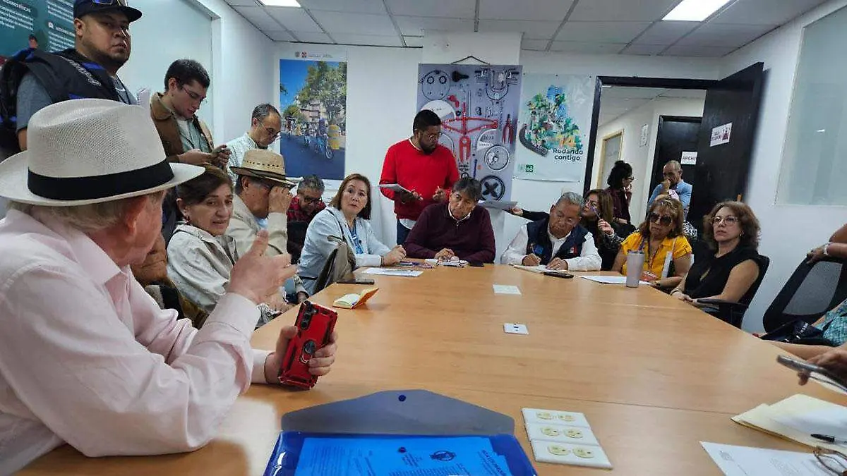 El Frente Ciudadano inicia el proceso de cancelar concesiones de parquímetros en la CDMX