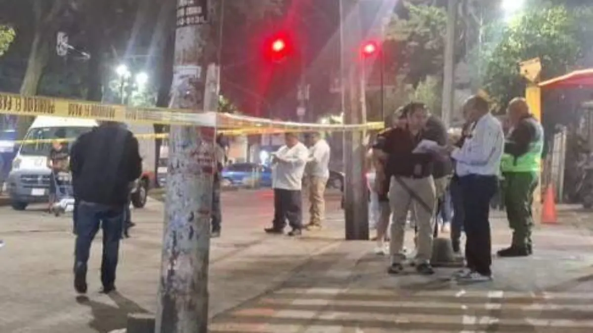 Pipa arrolla a una mujer cuando salía de un centro comercial en la Anáhuac