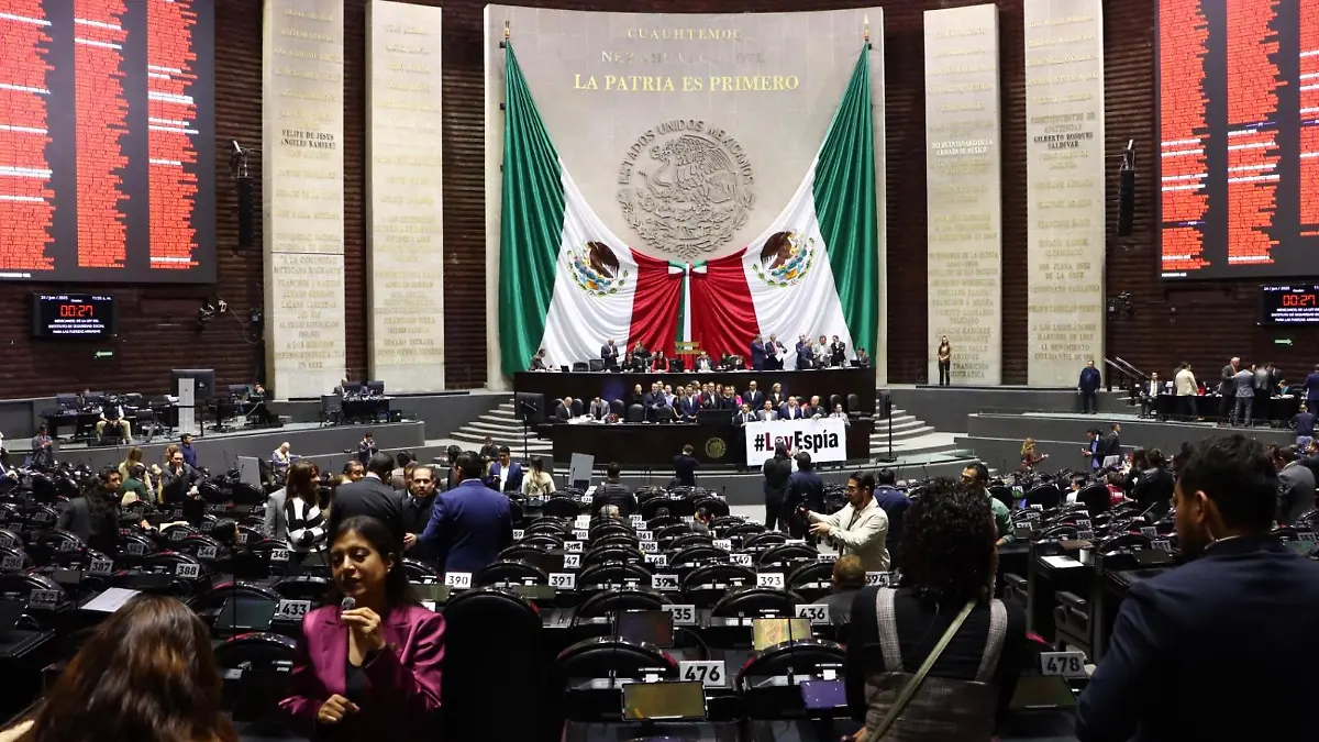 Diputados aprueban reformas contra el lavado de dinero