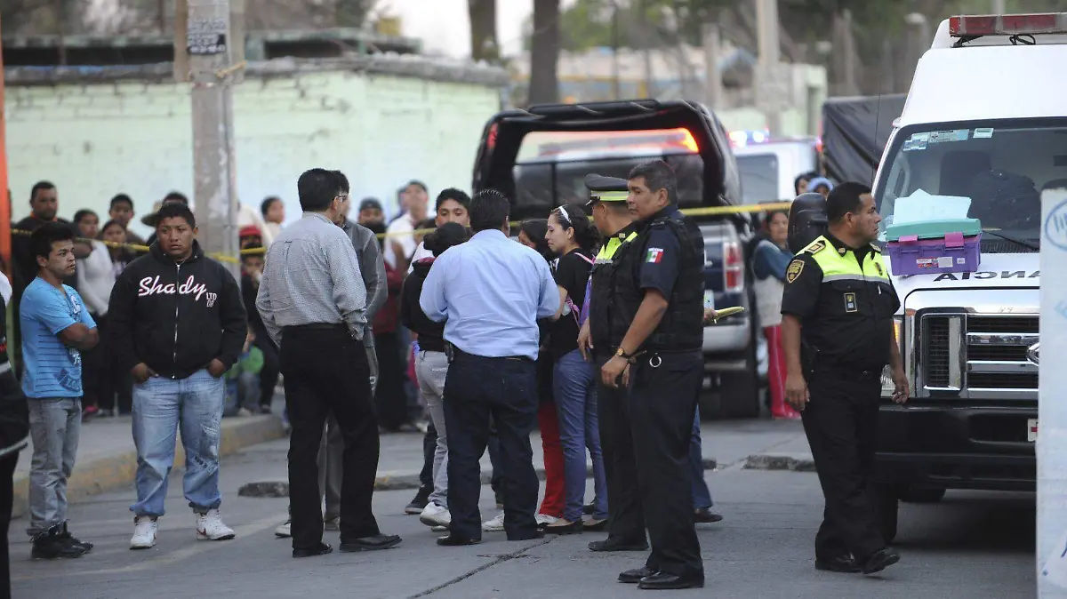 Ejecutan a hombre que iba a comprar un auto y le roban 120 mil pesos en Valle de Chalco