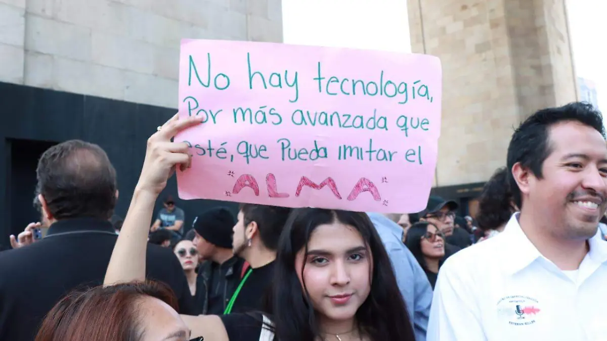 Actores de doblaje exigen que se regule el uso de la voz humana frente a la IA