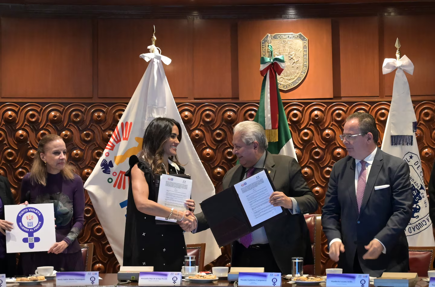 Abren nuevo Punto Violeta en oficinas de Canaco CDMX para atender casos de mujeres violentadas