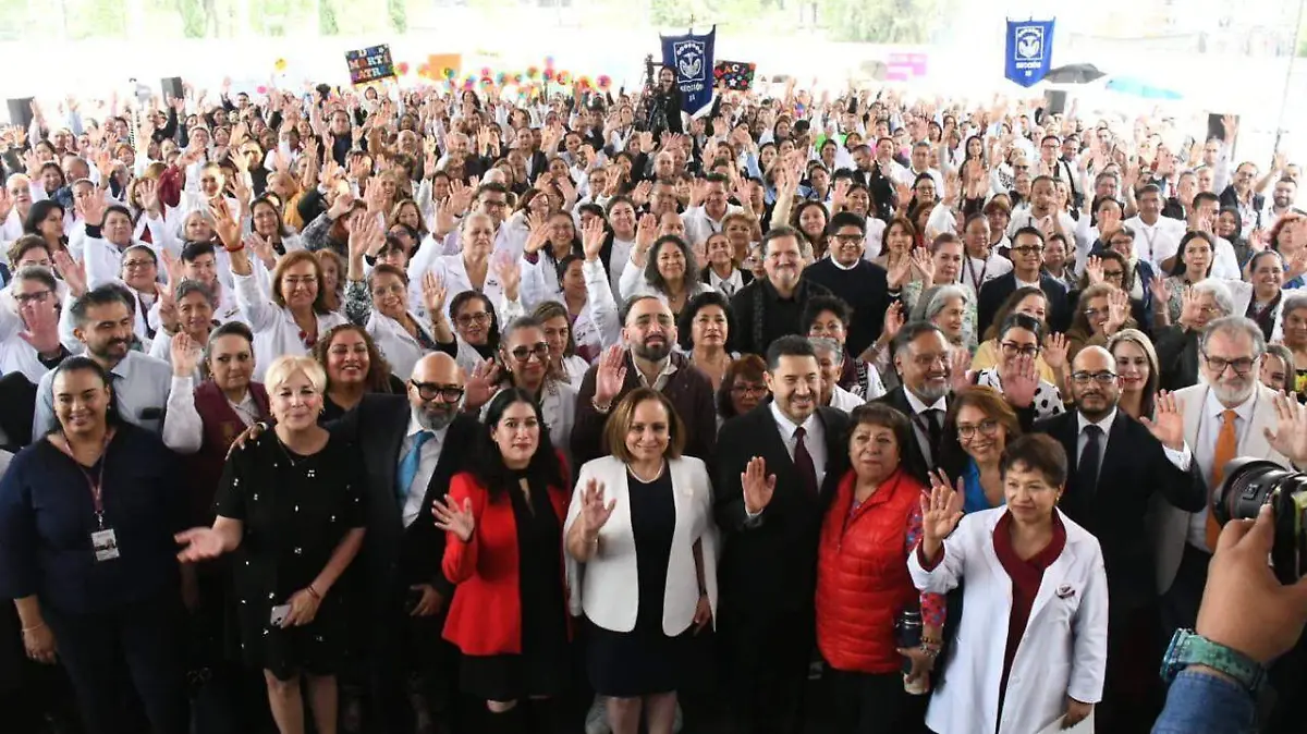 Trabajadoras sociales del ISSSTE reciben ajuste salarial; desaparecen puestos bajos