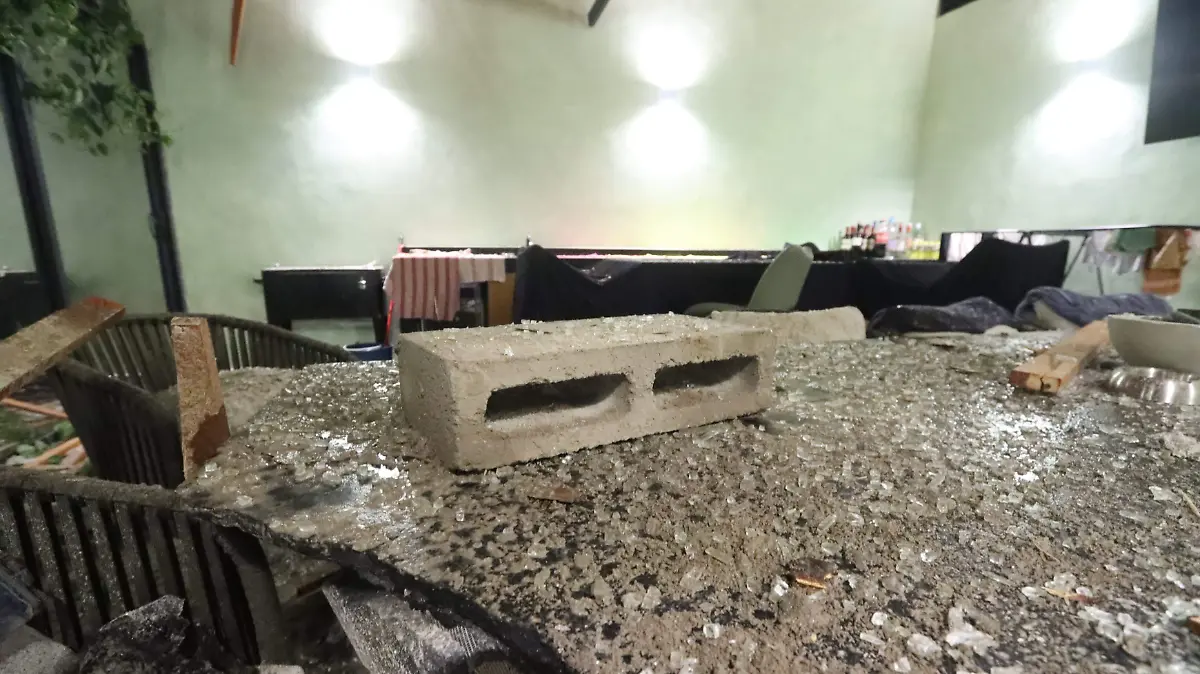 Hay una obra irregular en la Narvarte que pone en riesgo a vecinos