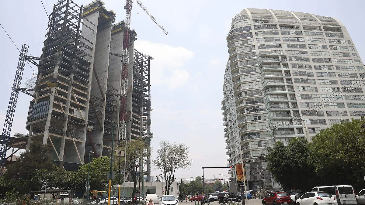 Inversión fija bruta cae 7.7% en abril; su peor retroceso desde 2021