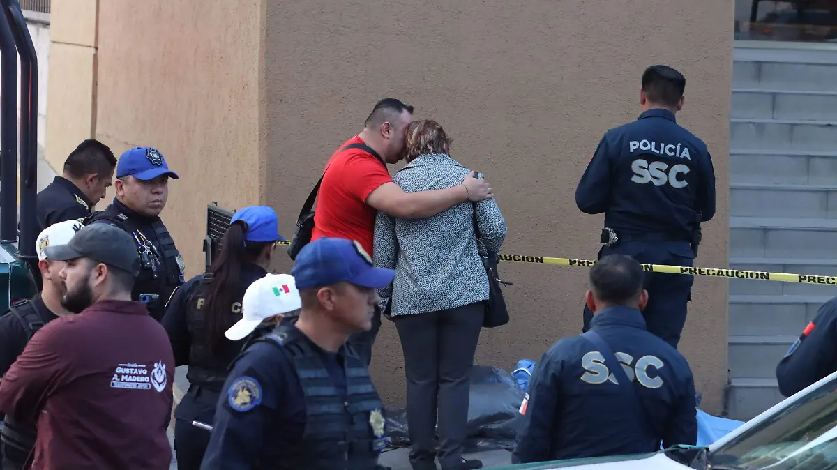 Ejecuan a una mujer afuera de un restaurante en la Nueva Industrial Vallejo