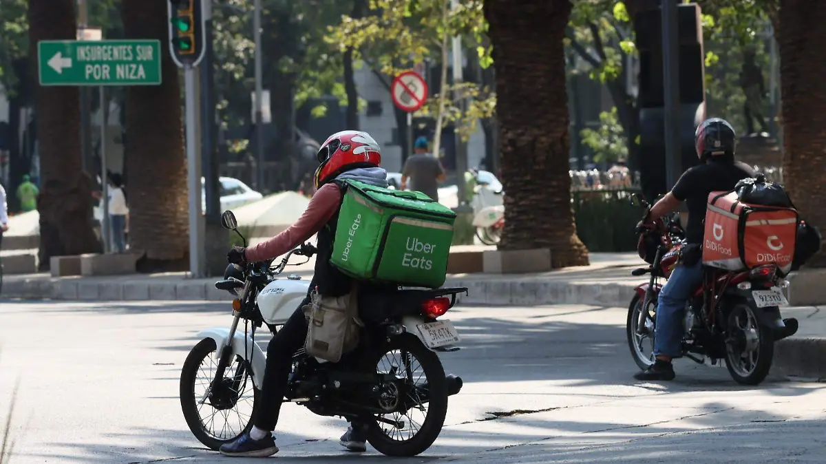Trabajadores de plataformas digitales registrados en el IMSS se equiparán a los del sector financiero u hoteler o