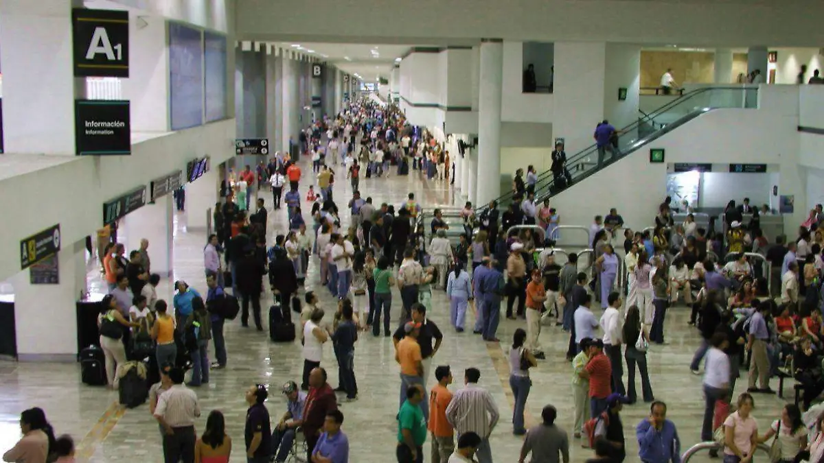México registra 11 millones de turistas extranjeros vía aérea en primer semestre de 2025